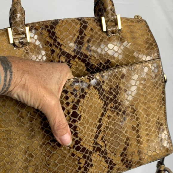 Michael Kors python print bag - Picture 4 of 14
